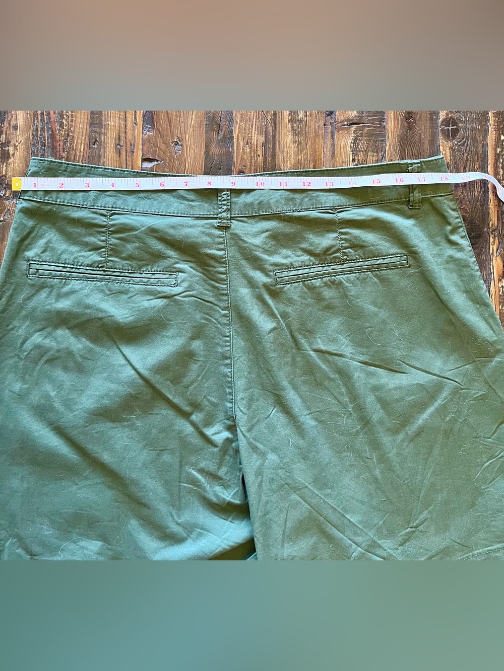 Old Navy Trio of High Waist Everyday Shorts: Tan,Gray, Green Sz 12 EUC - Picture 16 of 16